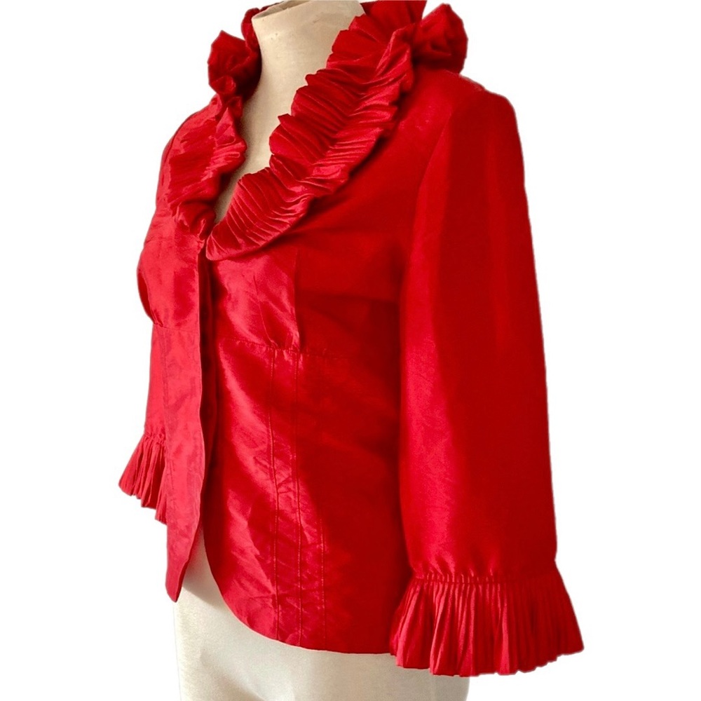 Stunning Unbranded taffeta style formal jacket with pleated ruffle collar - Picture 4 of 12